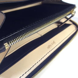 植鞣革拉鏈長夾